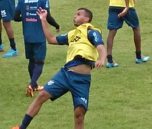 Bruno Arrabal pode ganhar posição de Noé contra o Cruzeiro (Foto: Bruno Ribeiro)