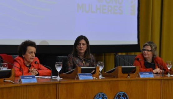 Ministra Eleonora Menicucci (SPM); Luiza Carvalho (ONU Mulheres para Américas e Caribe); e Nadine Gasman (ONU Mulheres no Brasil) durante palestra sobre o progresso das mulheres no mundoValter Campanato/Agência Brasil 