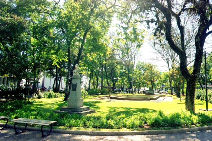 Praça Dr. Augusto Silva (Foto: Prefeitura Municipal de Lavras)