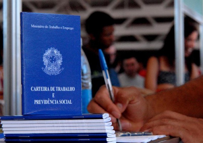 Medida segue diretrizes do programa de desburocratização federal Brasil Eficiente
Foto: Marcelo Camargo/Agência Brasil